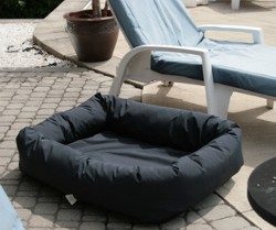 outdoor-bed outdoor-bed